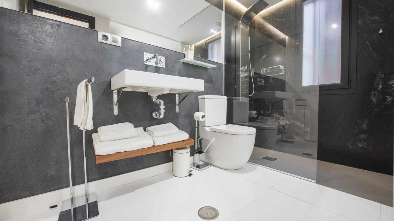 Apartamento Deluxe Cerca De La Catedral By Toledo Ap Dış mekan fotoğraf